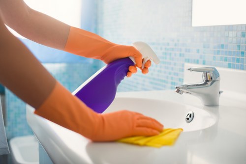 Investigation process for a carpet cleaning complaint