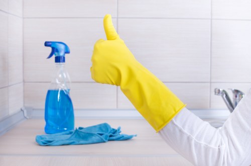 Reliable cleaners in Harringay maintaining a tidy office